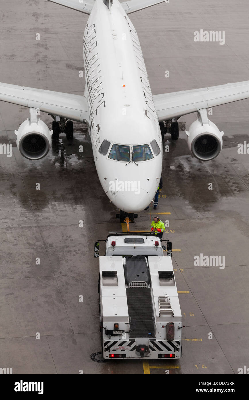 Deutschland, Bayern, München, Flugzeuge am Flughafen München Stockfoto