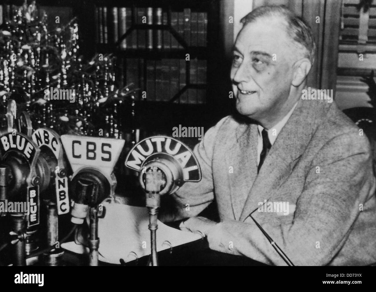 Franklin Roosevelt im Fireside Chat Berichterstattung über WW2 Teheran und Kairo Konferenzen. Dezember 1943. Die Radio-Adresse war Stockfoto