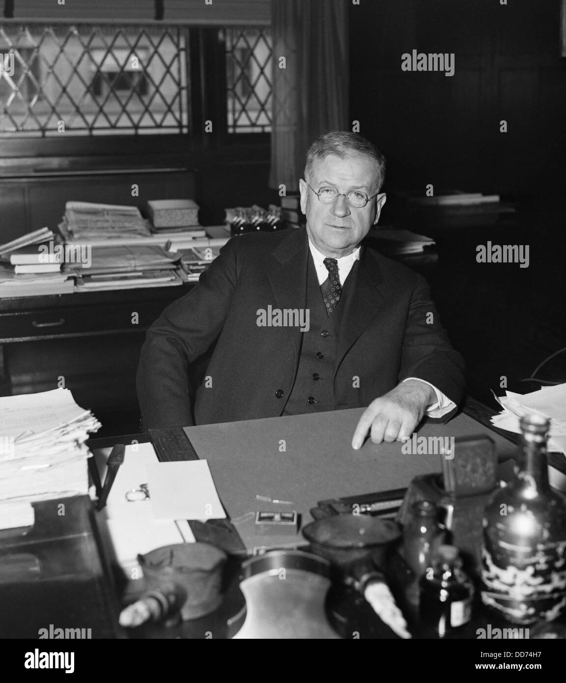 Harold Ickes, Innenminister für die gesamte Präsidentschaft Franklin Roosevelt. 1935. leitete er auch die öffentliche Arbeiten Stockfoto