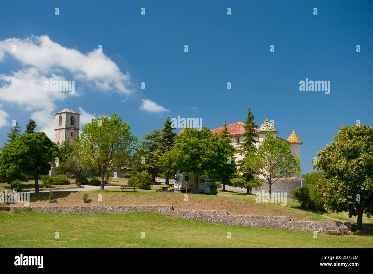 Burg in Landschaft Aiguines Stockfoto