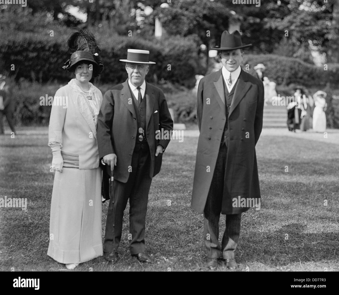 Zeitungsverlage in einem Washington, D.C. Nächstenliebe Fete im Jahre 1913. L-r: Millicent Hearst, Ehefrau von w.r. Hearst; John R. Mclean, Stockfoto