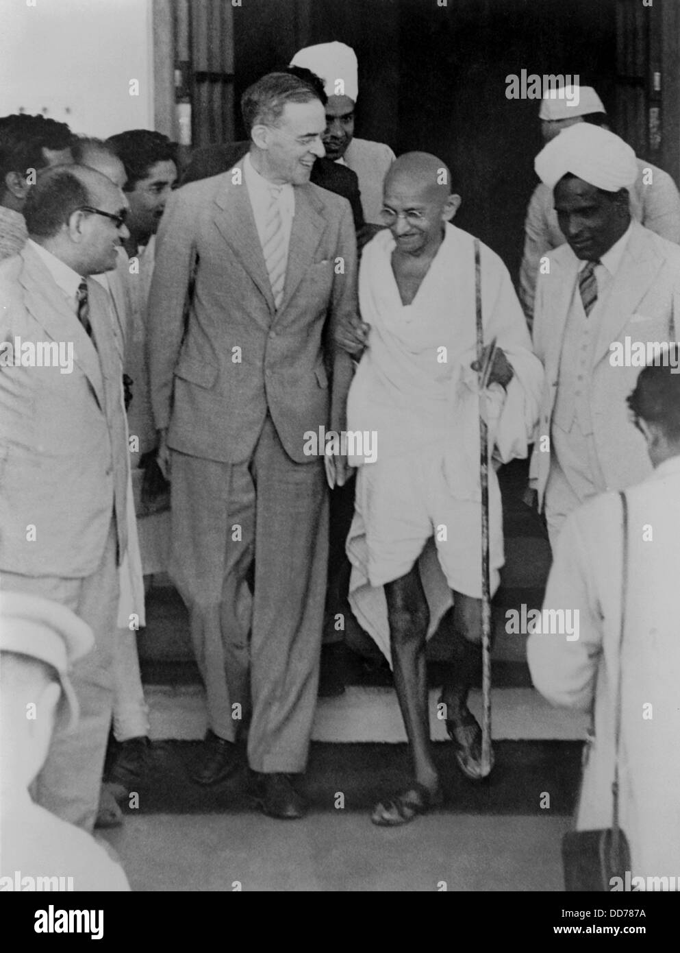 Cripps Mission schlägt fehl, April 1941. Mahatma Gandhi mit Sir Stafford Cripps, in Neu-Delhi, Indien. Gandhis Kongresspartei Stockfoto