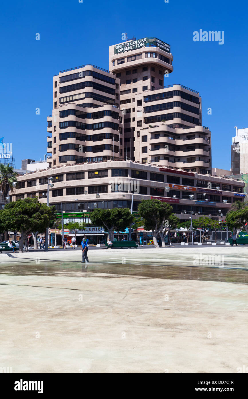 Spanien, modernes Bürogebäude am Place d ' Espagne Stockfoto
