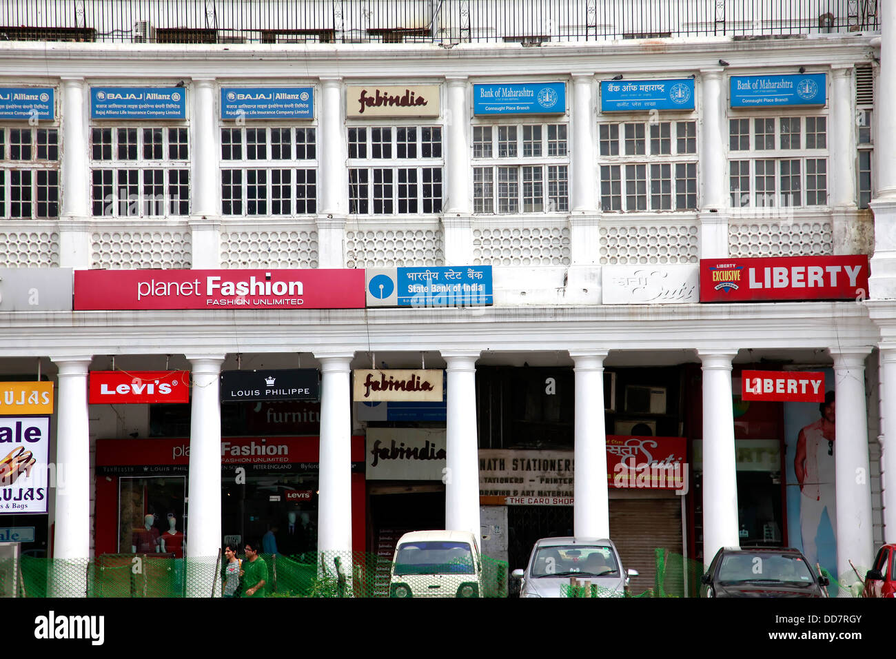 Die Geschäfts- und Einkaufszentren Connaught Place, New Delhi, Indien Stockfoto