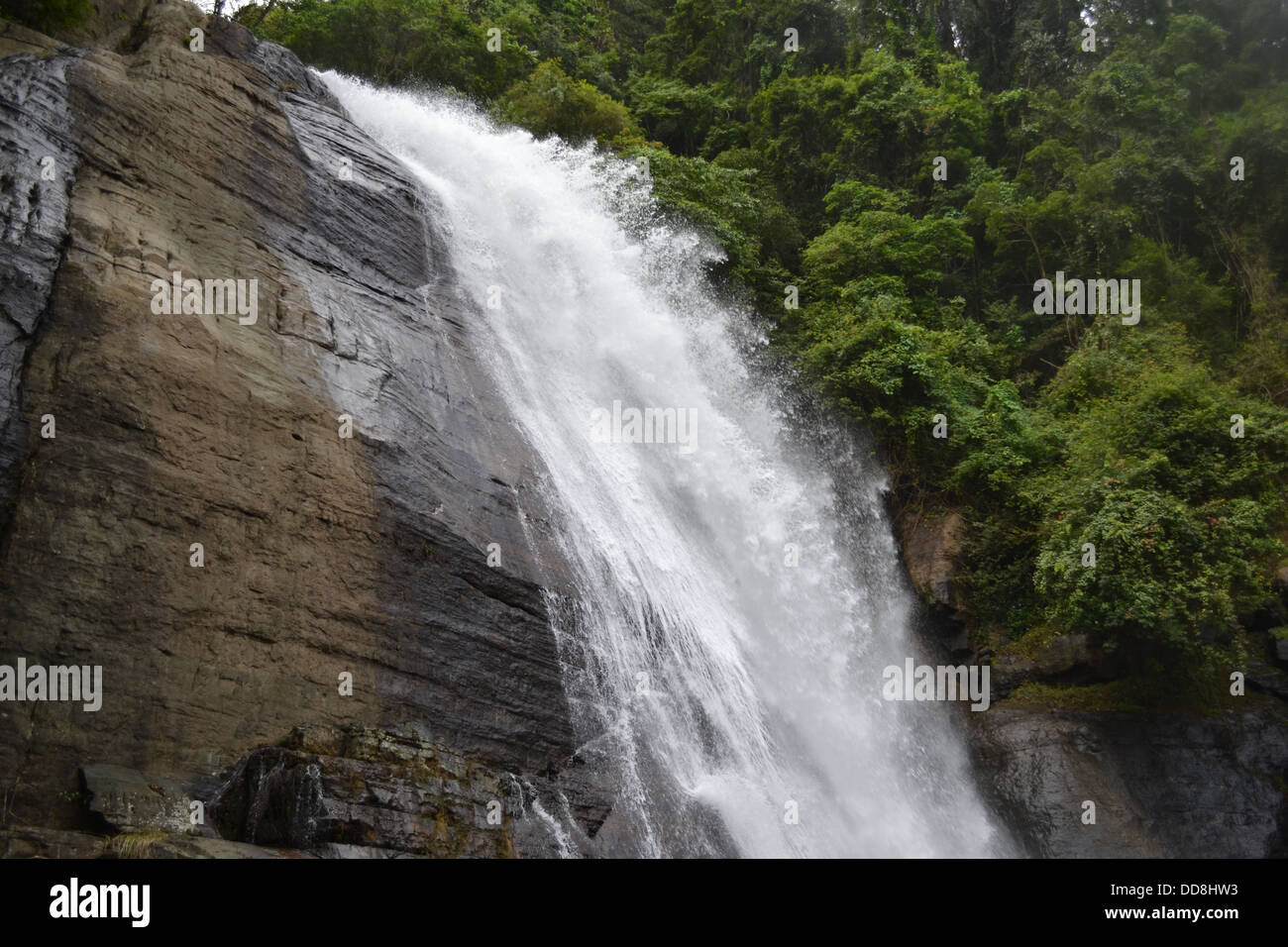 Wasserfall-Stream See Wasser Wassertropfen Stockfoto