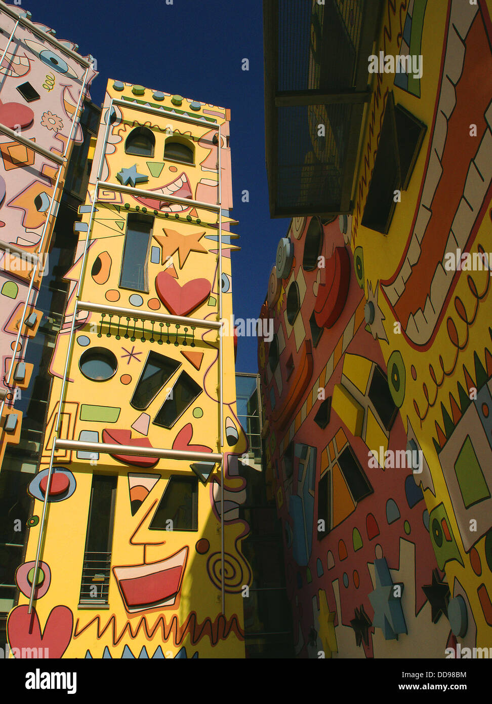Happy RIZZI House. Braunschweig, Deutschland Stockfotografie - Alamy