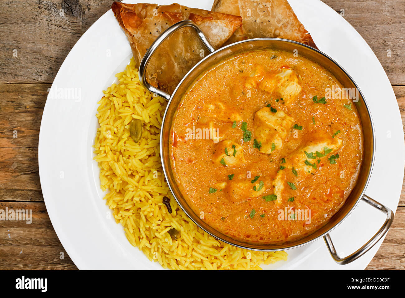 Chicken Sie Korma, eine beliebte indische Curry-Gericht und beliebt bei Menschen, die nicht scharf auf scharfes Essen Stockfoto