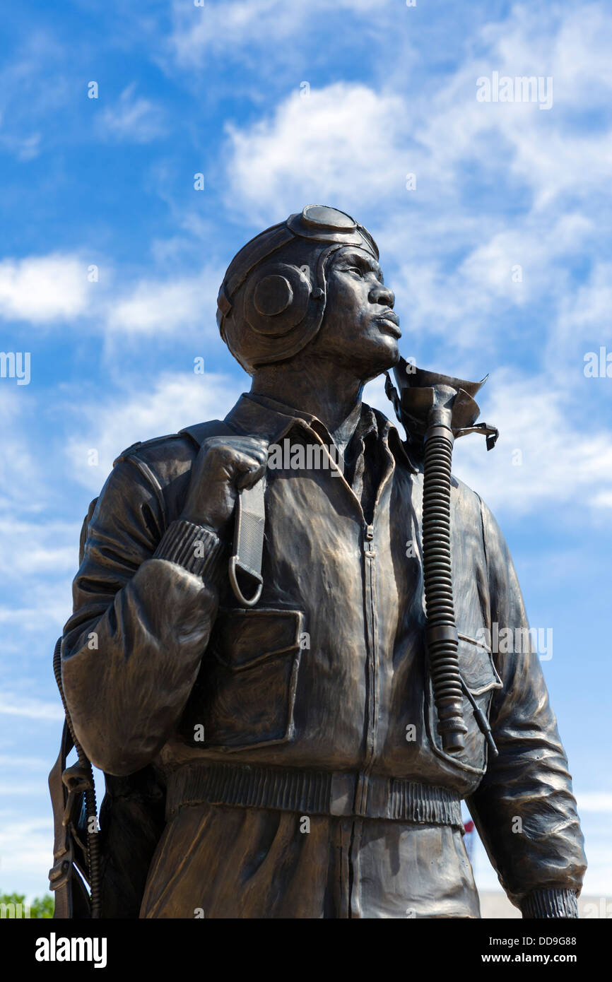 Statue zum Gedenken an die Tuskegee Airmen von Zweiter Weltkrieg, US Air Force Academy, Colorado Springs, Colorado, USA Stockfoto