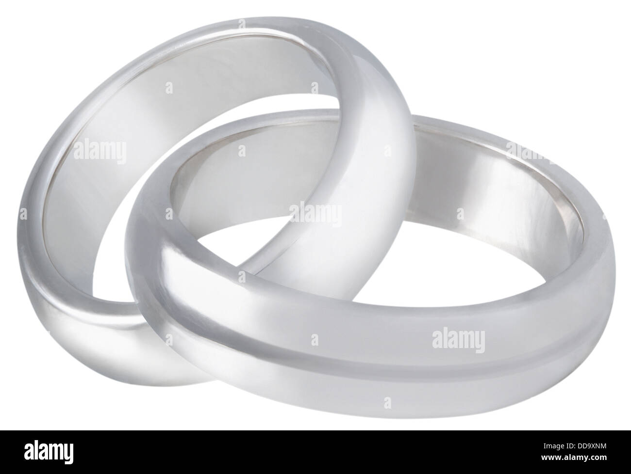 Silberne Hochzeitsringe auf weißem Hintergrund, Nahaufnahme Stockfoto