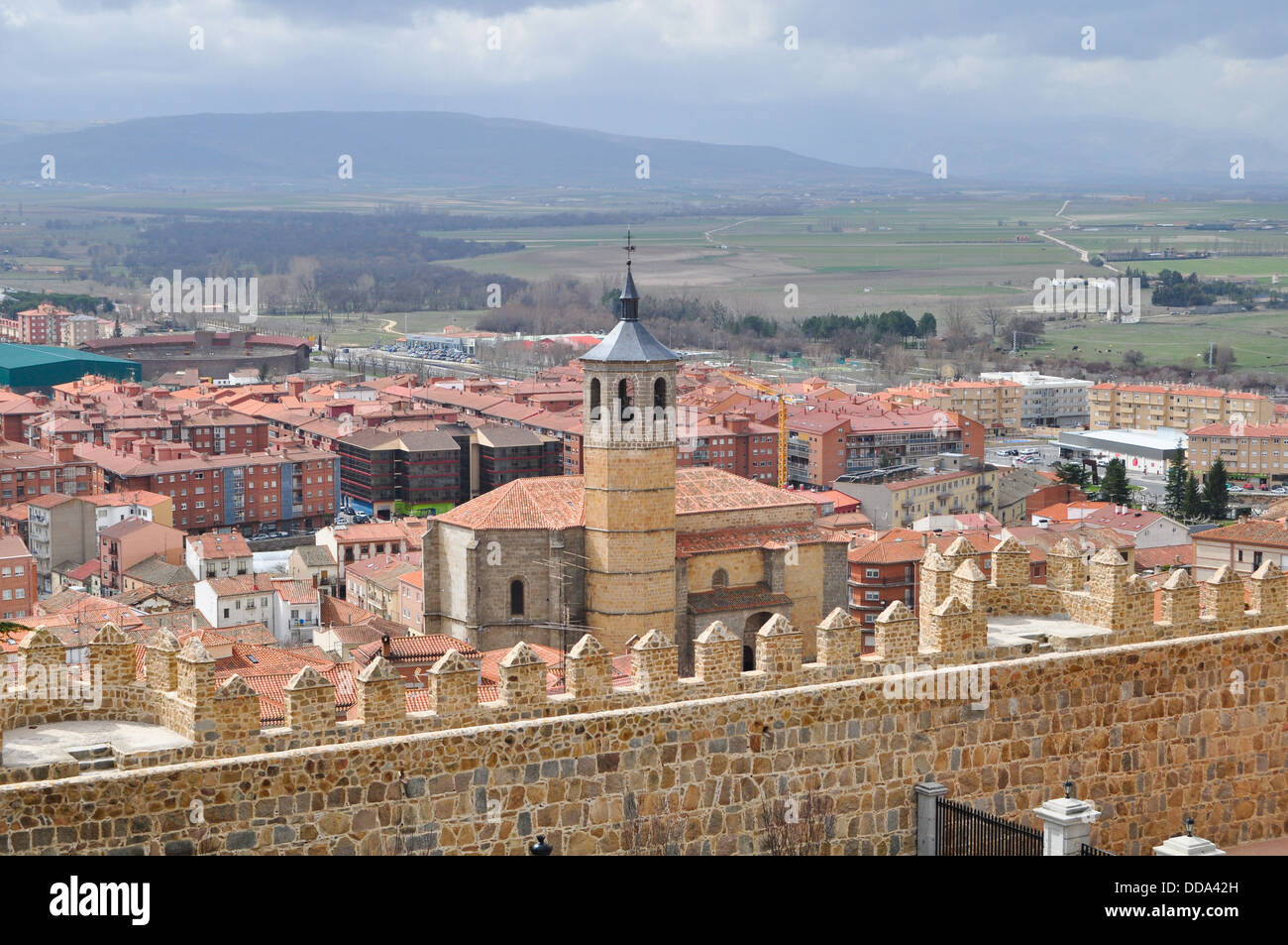 Avila, Spanien. Blick auf die Stadt von der Festungsmauer Stockfoto
