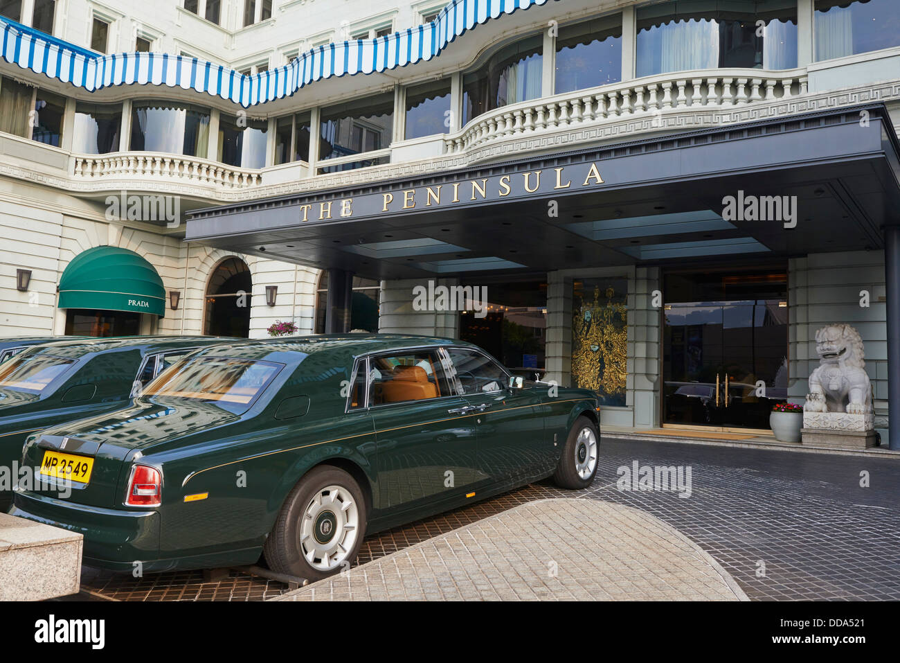 China, Hong Kong, Kowloon, Tsim Sha Tsui, Peninsula hotel Stockfoto