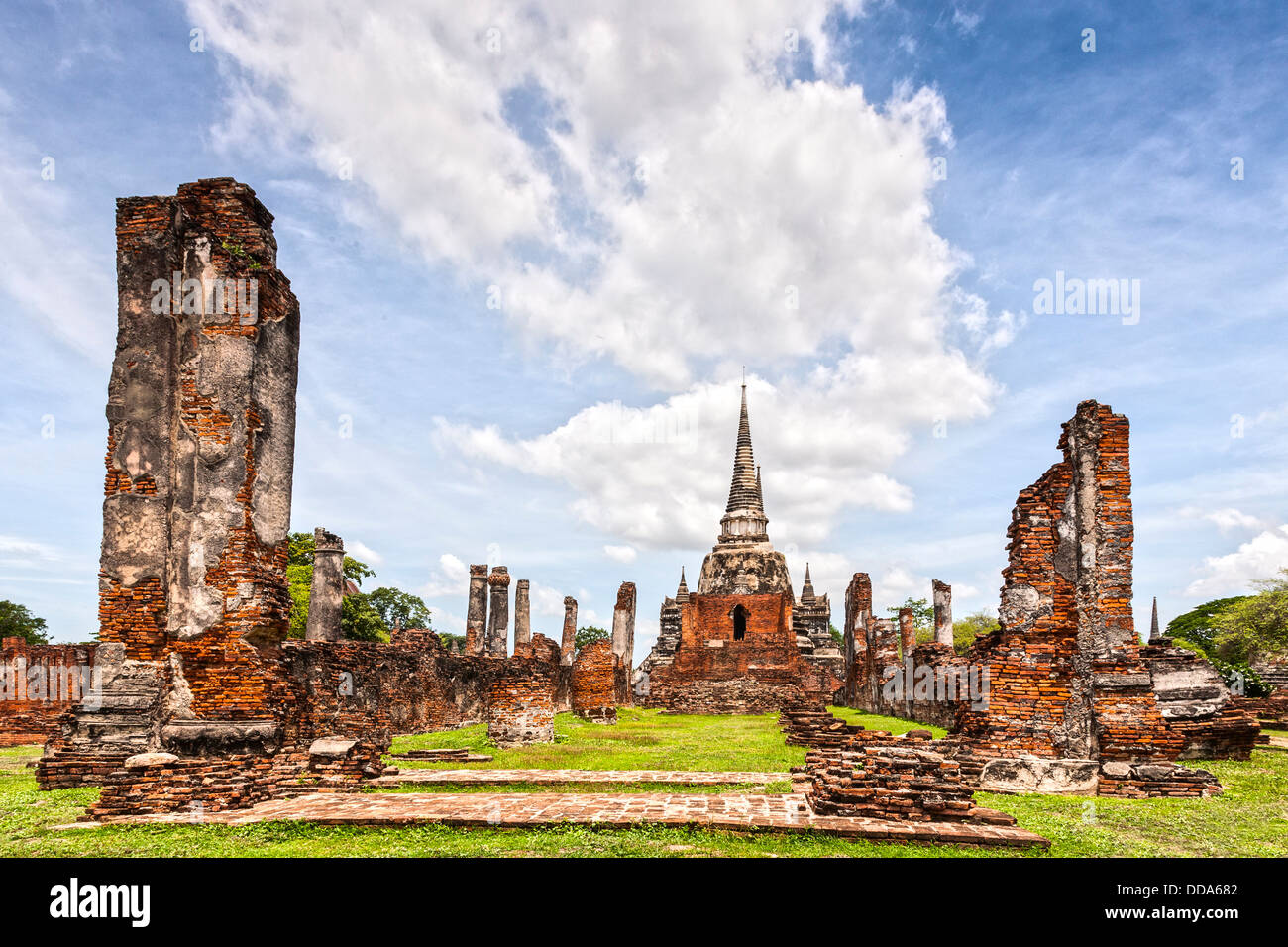 Bleibt der buddhistischen Tempel in Ayutthaya Historical Park, die die Ruinen der alten Hauptstadt von Thailand hat... Stockfoto