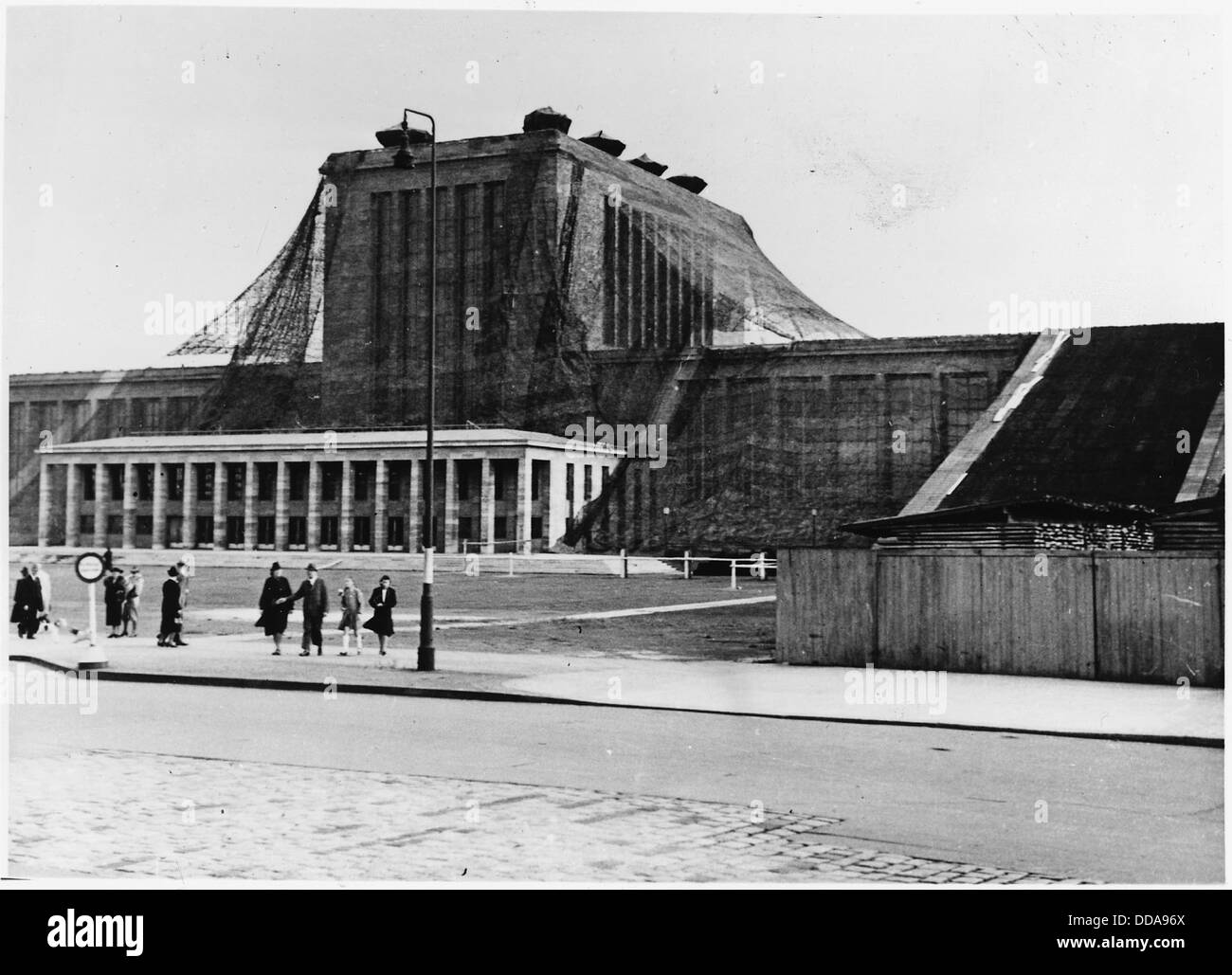 WWII, Europa, Deutschland, Zivilschutz, deutschen Cmoflauge Funkturm in der Nähe von Kaiserdamm--196533 Stockfoto