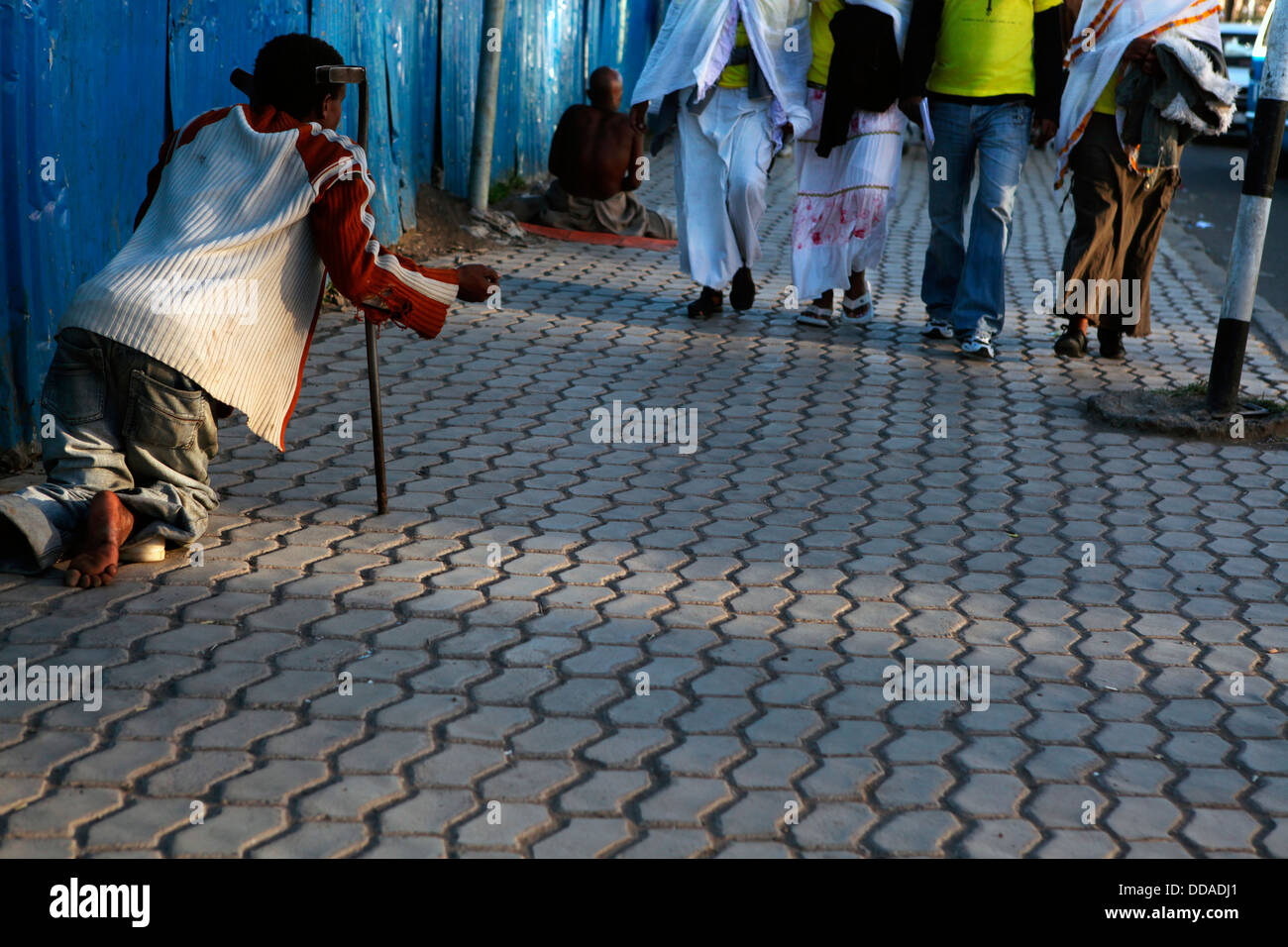 Bettler auf den Straßen von Addis Abeba, Äthiopien. Stockfoto