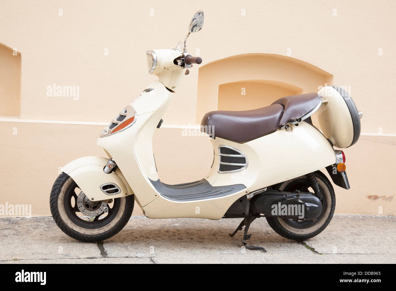 Fabelhafte Roller Italienische Marke Bild