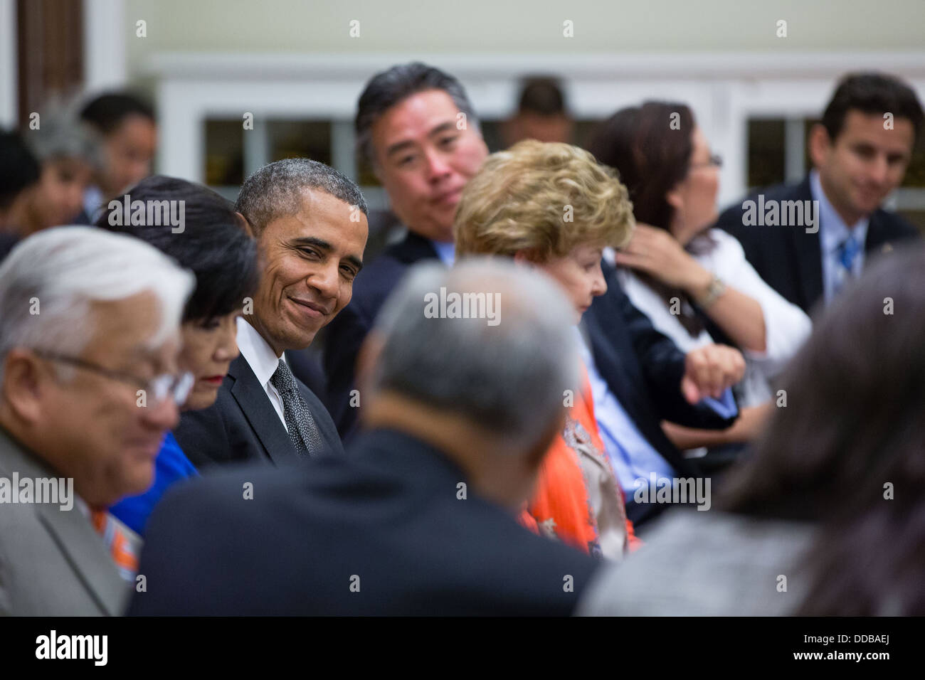 US-Präsident Barack Obama trifft sich mit der Asian Pacific American Kongressausschusses in der Eisenhower Executive Office Building 23. Juli 2013 in Washington, DC. Stockfoto