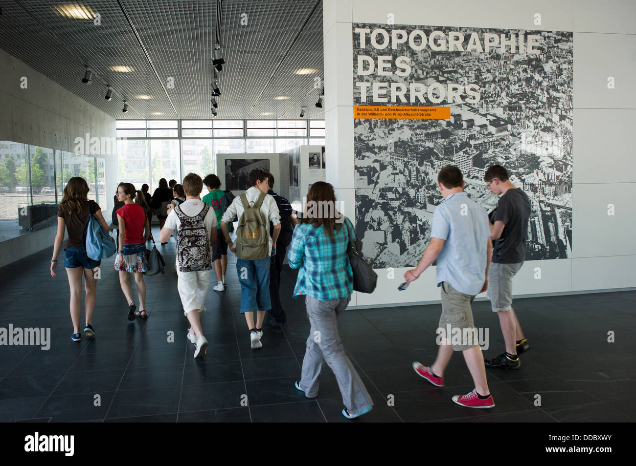 Berlin, Deutschland, Besucher der Topographie des Terrors Stockfoto