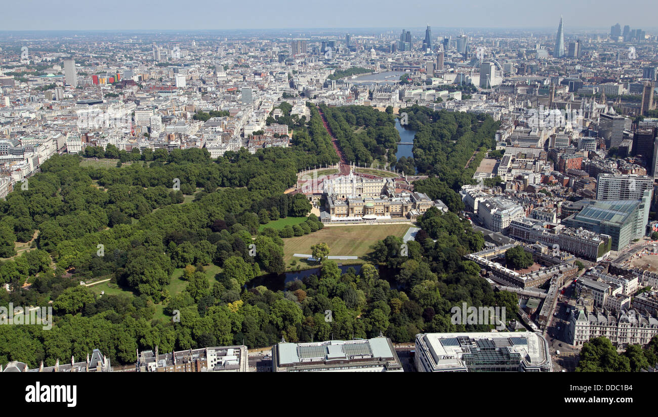 Luftaufnahme des Buckingham Palace Gardens, London SW1 Stockfoto