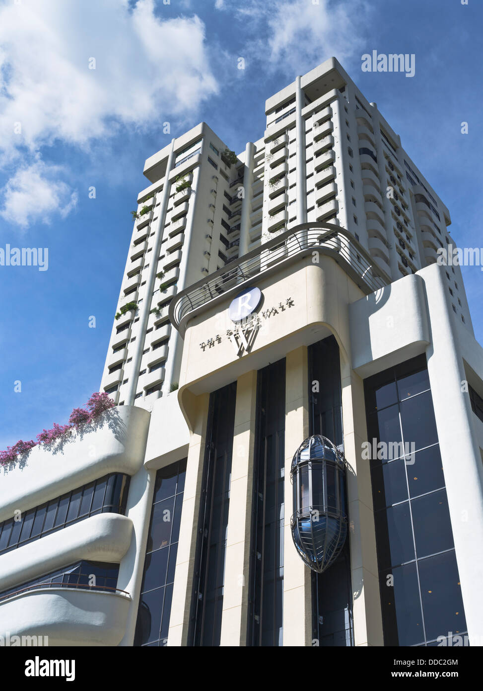 dh CLARKE QUAY SINGAPORE The Riverwalk Gebäude außen Aufzüge Stockfoto