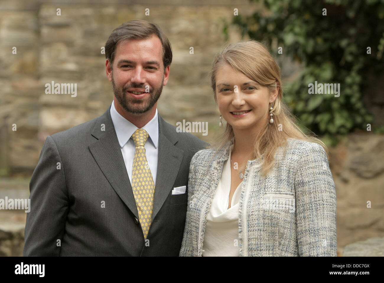 Besuchen Limburg An Der Lahn, Deutschland, Luxemburg und seine Frau Stephanie. 30. August 2013. Prinz Guillaume von Luxemburg und seine Frau Stephanie besuchen Limburg An Der Lahn, Deutschland, 30. August 2013. Das Luxemburg-paar besucht mehrere Orte in Hessen. Foto: FREDRIK VON ERICHSEN/Dpa/Alamy Live-Nachrichten Stockfoto