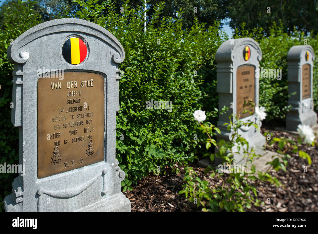 Ersten Weltkrieg ein Gräber auf dem belgischen WW1 Soldatenfriedhof bei Keiem / Keyem, West-Flandern, Belgien Stockfoto