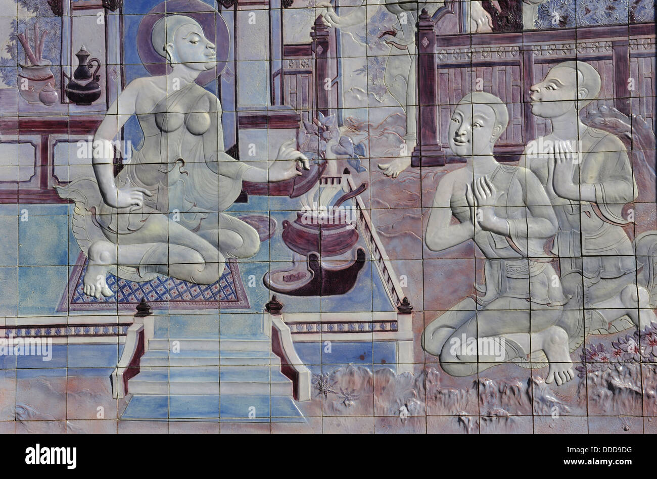 Thai Wandbild auf Fliese Wand (The Twin Royal Stupas, Doi Inthanon Nationalpark) Stockfoto