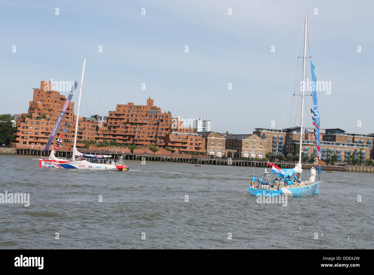 Start des Haarschneiders 2013 rund um die Welt Rennen, Themse, London Stockfoto