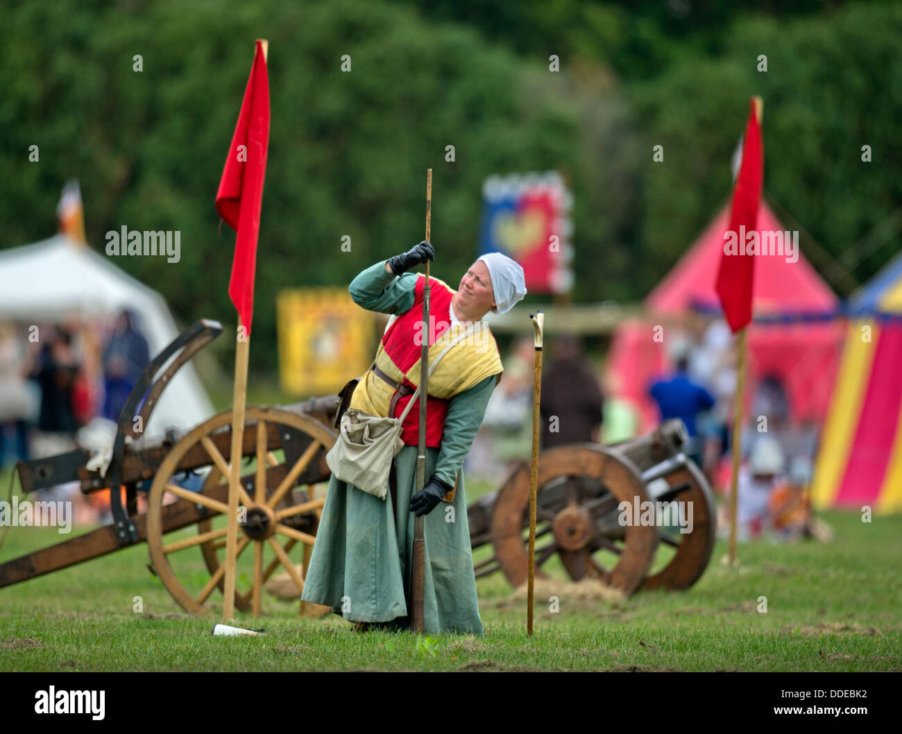 Der "Berkeley Scharmützel" mittelalterlichen Reinactments in Berkeley Castle in der Nähe von Gloucester wo der 500. Jahrestag der Schlacht von Fl Stockfoto