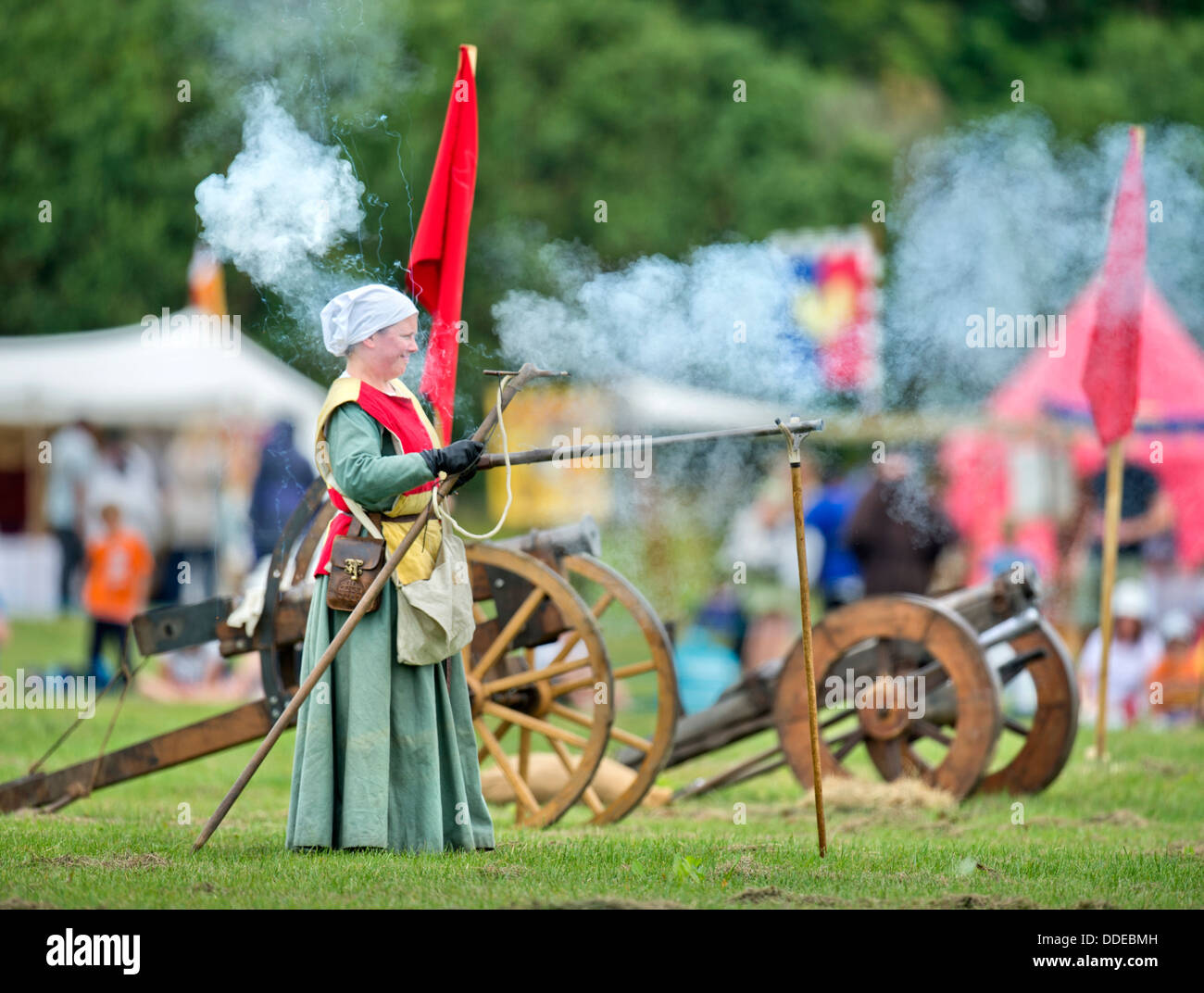 Der "Berkeley Scharmützel" mittelalterlichen Reinactments in Berkeley Castle in der Nähe von Gloucester wo der 500. Jahrestag der Schlacht von Fl Stockfoto