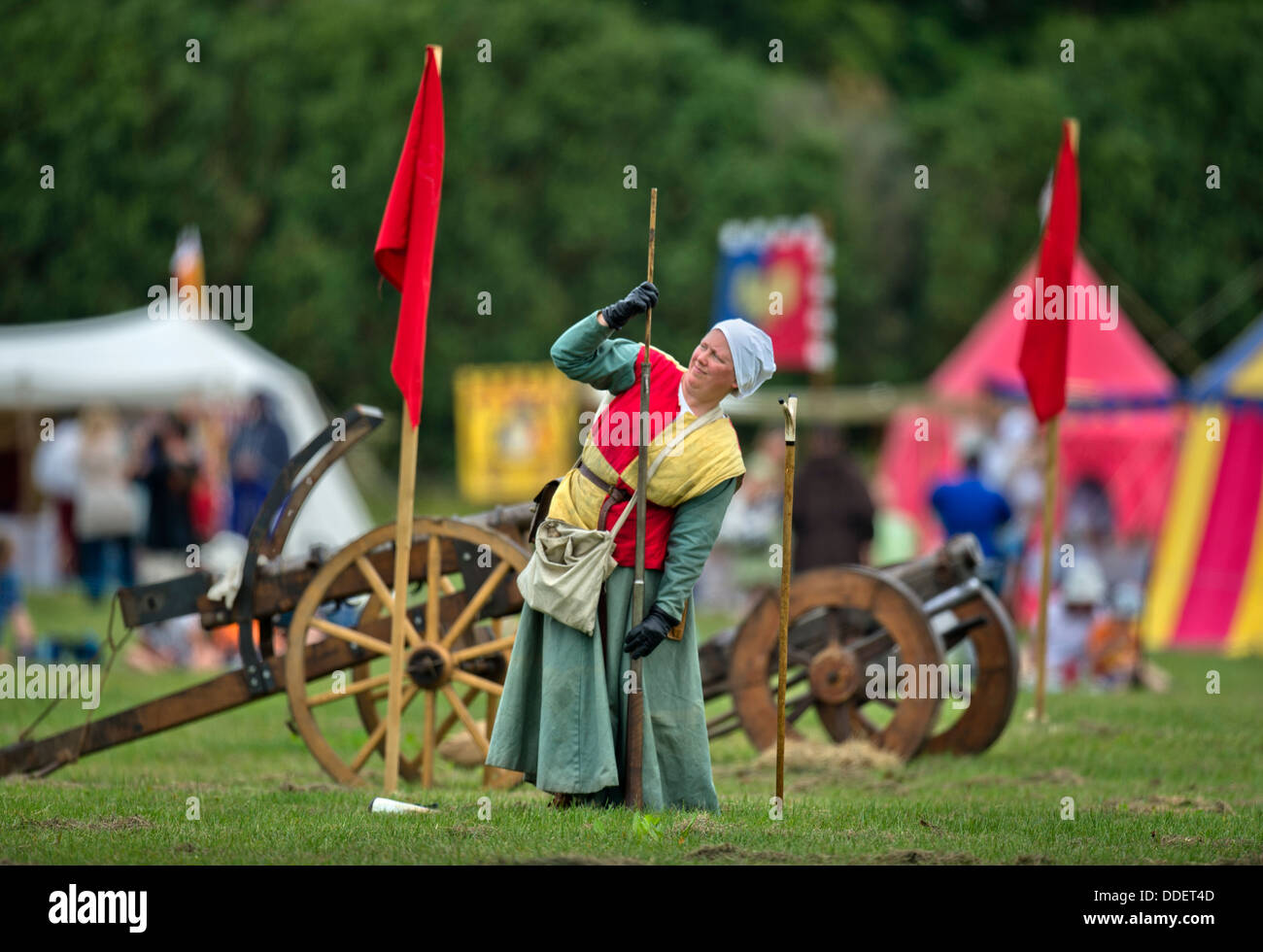Der "Berkeley Scharmützel" mittelalterlichen Reinactments in Berkeley Castle in der Nähe von Gloucester wo der 500. Jahrestag der Schlacht von Fl Stockfoto