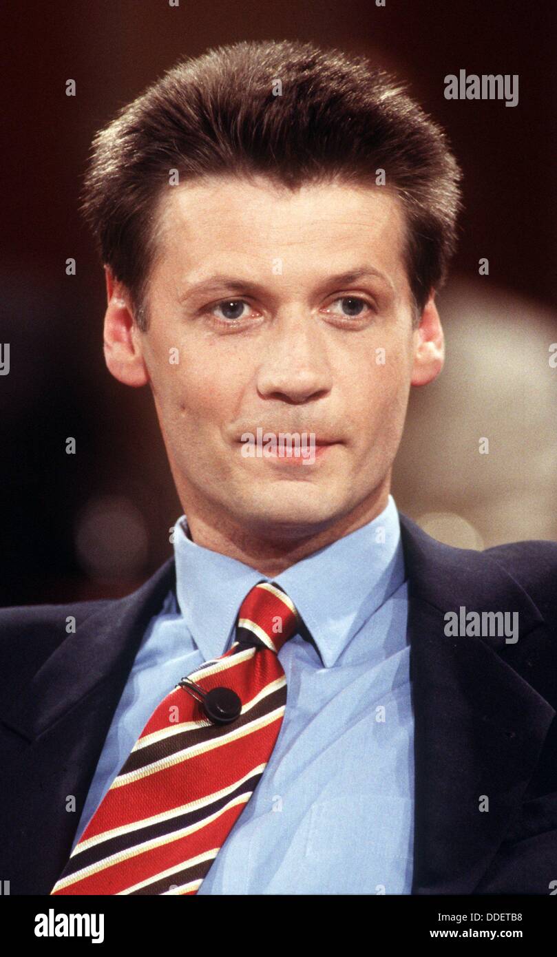 Ehemaliger Deutscher Tv Moderator Kurzwort 3 Buchstaben Moderatorin 90er -Fotos und -Bildmaterial in hoher Auflösung – Alamy