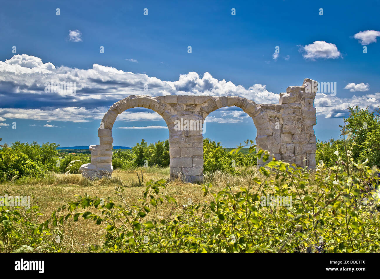 Alten Roman Burnum archäologische Stätte, Remainf von einem Roman Legion Lager in Dalmatien, Kroatien Stockfoto