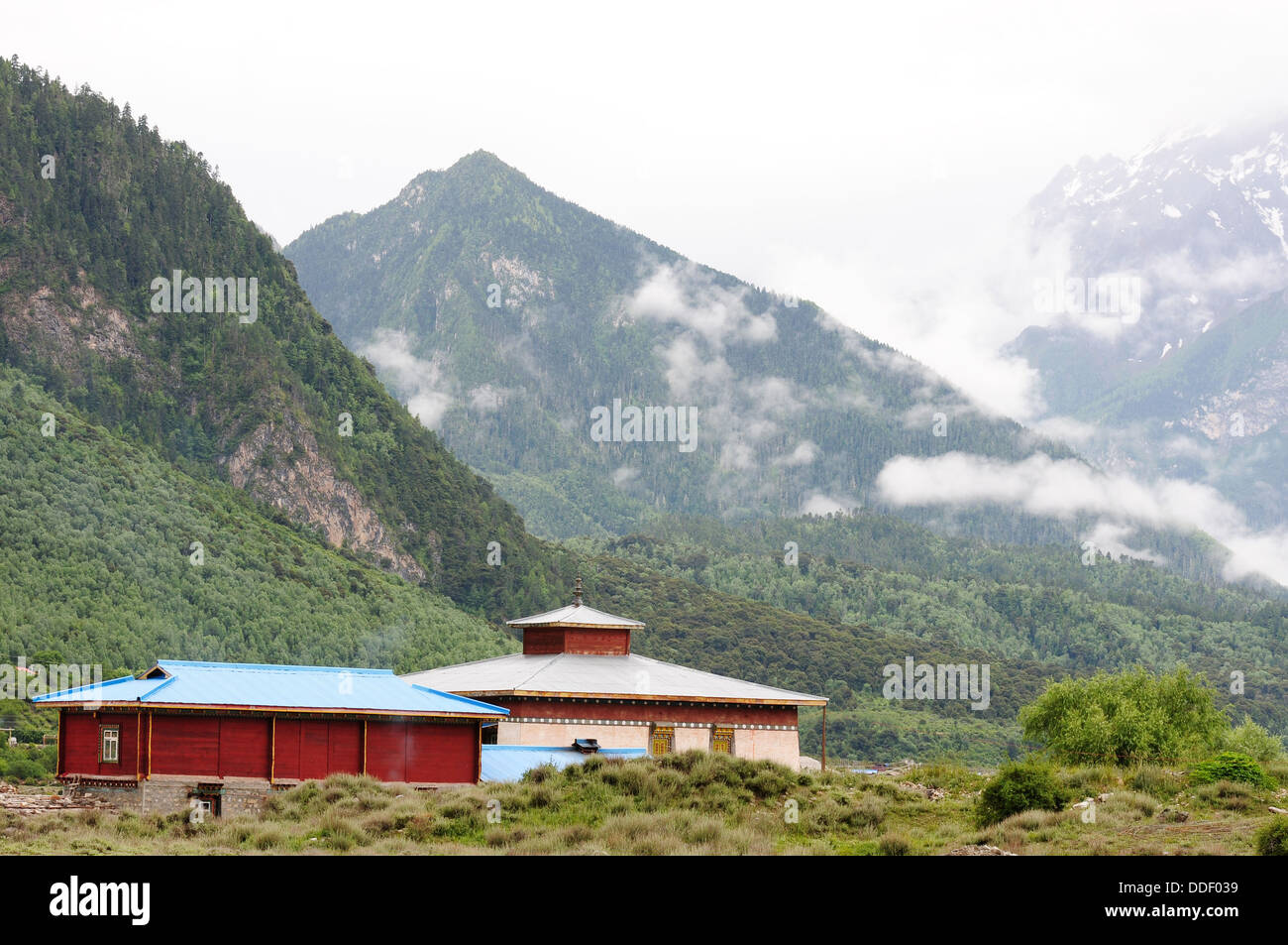 bekannte Sehenswürdigkeiten Reisen im Himalaya die weltweit höchste Gipfel-Plateau Schock nicht eine Schönheit im freien Höhe Heilige Stockfoto