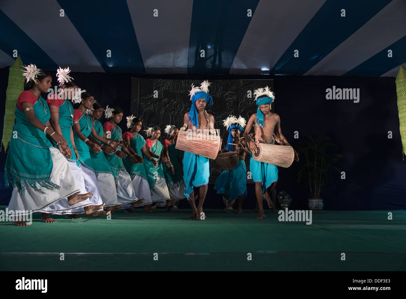 Indien Salz Trommel weiße Feder. Stockfoto