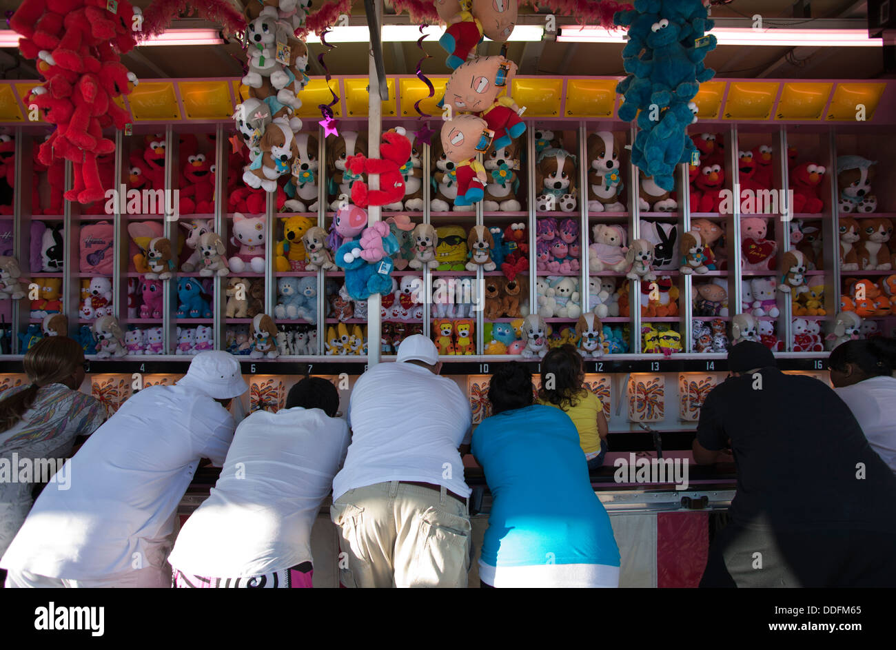 OLD FASHIONED ARCADE SHOOTING GALLERY DENOS AMUSEMENT PARK CONEY ISLAND