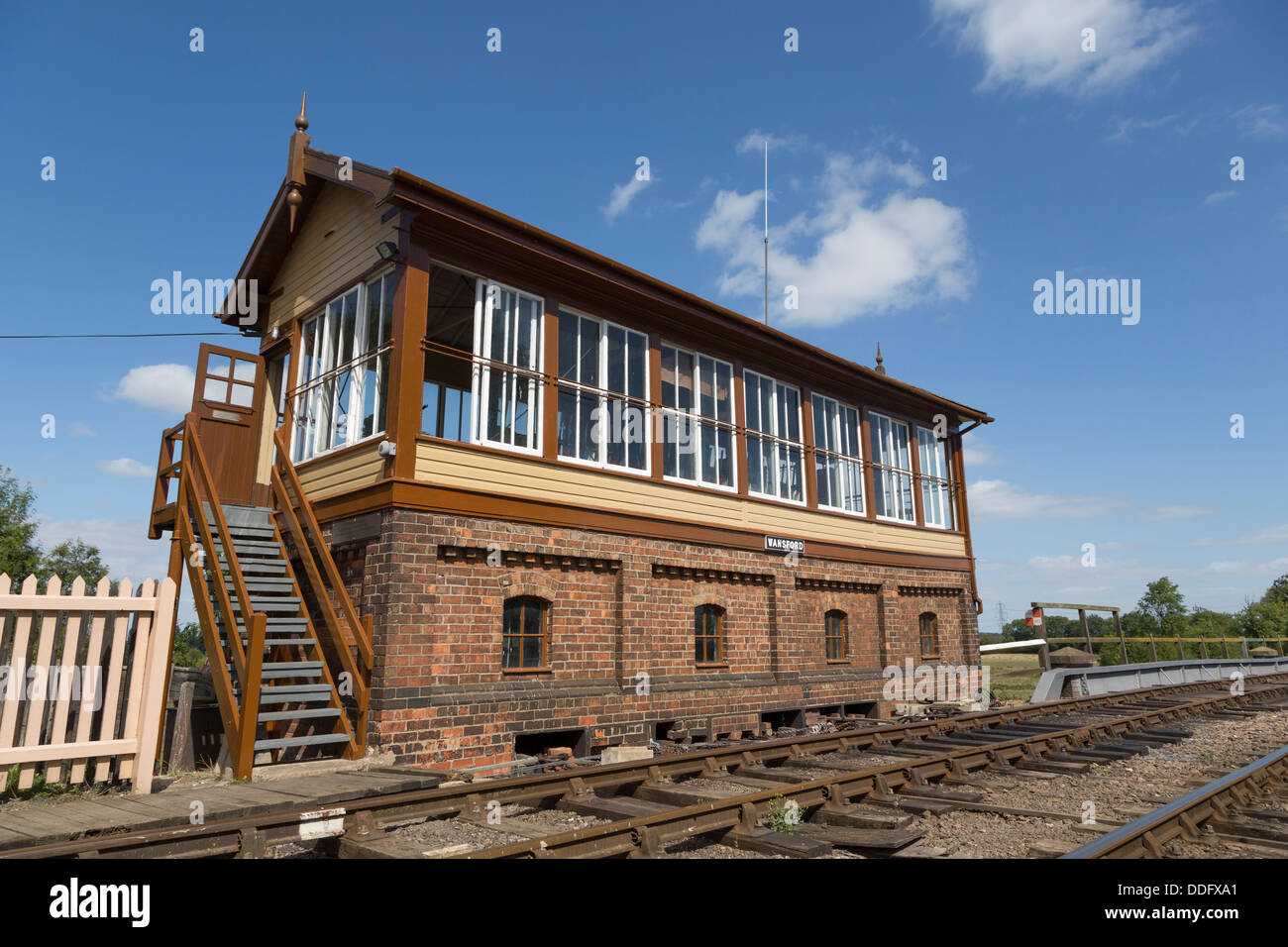 Wansford Stellwerk auf Nene Valley Railway, eine erhaltene Linie in der Nähe von Peterborough. Stockfoto