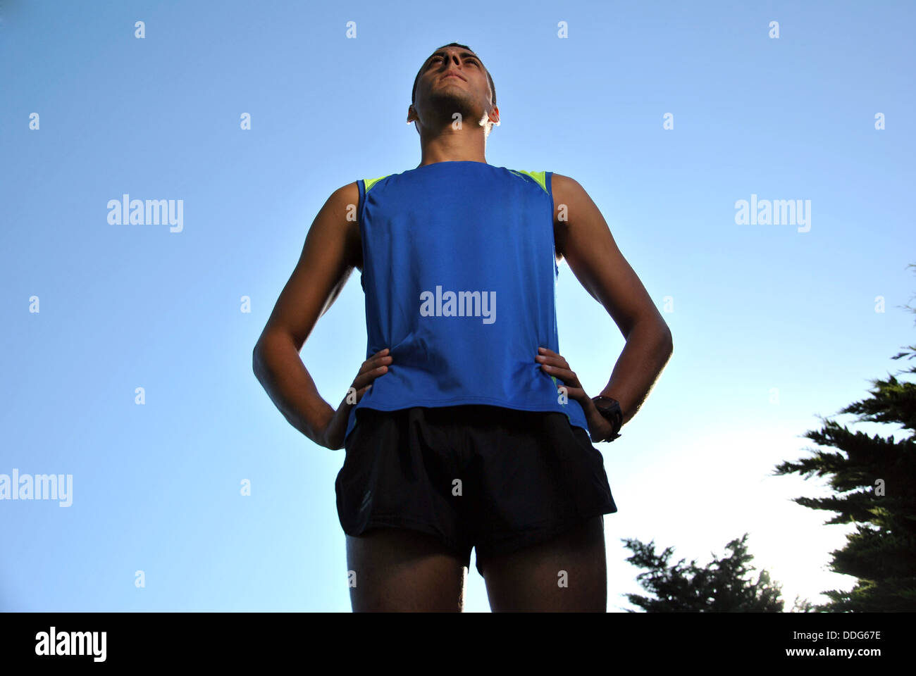 junge Sportler danach ein langes Rennen Stockfoto