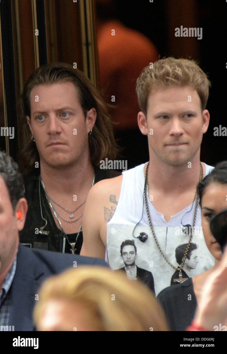 New York, NY. 2. September 2013. Tyler Hubbard, Brian Kelley bei Talkshow auftritt für NBC heute zeigen Konzert mit Florida Georgia Line und Nelly, Rockefeller Plaza, New York, NY 2. September 2013. Bildnachweis: Derek Sturm/Everett Collection/Alamy Live-Nachrichten Stockfoto