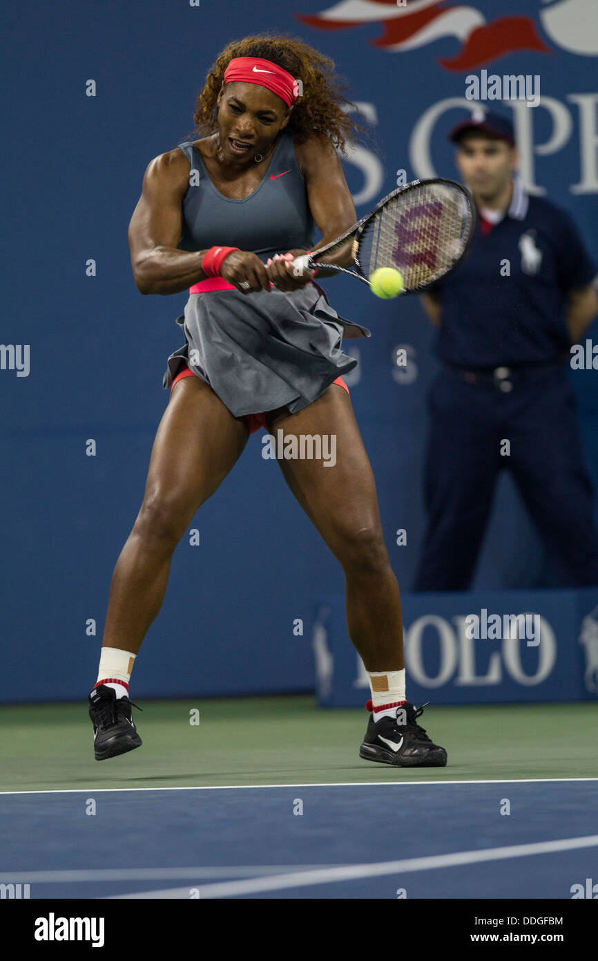 Serena Williams (USA) im Wettbewerb um die 2013 US Open Tennis Championships. Stockfoto