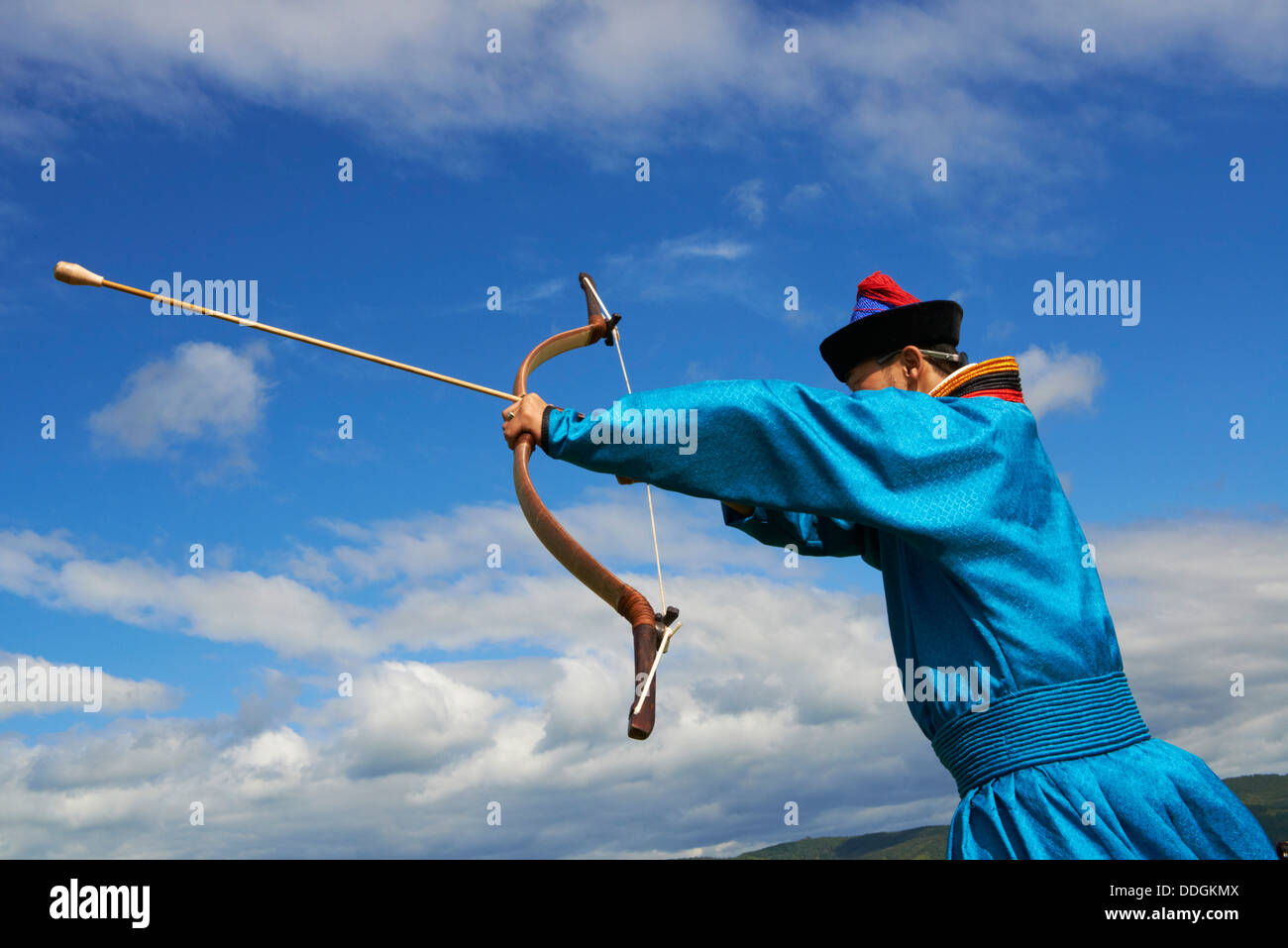 Mongolei, Khentii Provinz, Badshireet, Naadam Festival, burjatische Bevölkerung, Bogenturnier Stockfoto