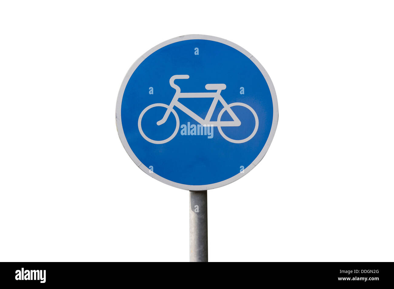 Blaue Radweg melden Sie isoliert auf weiss mit Beschneidungspfad Stockfoto