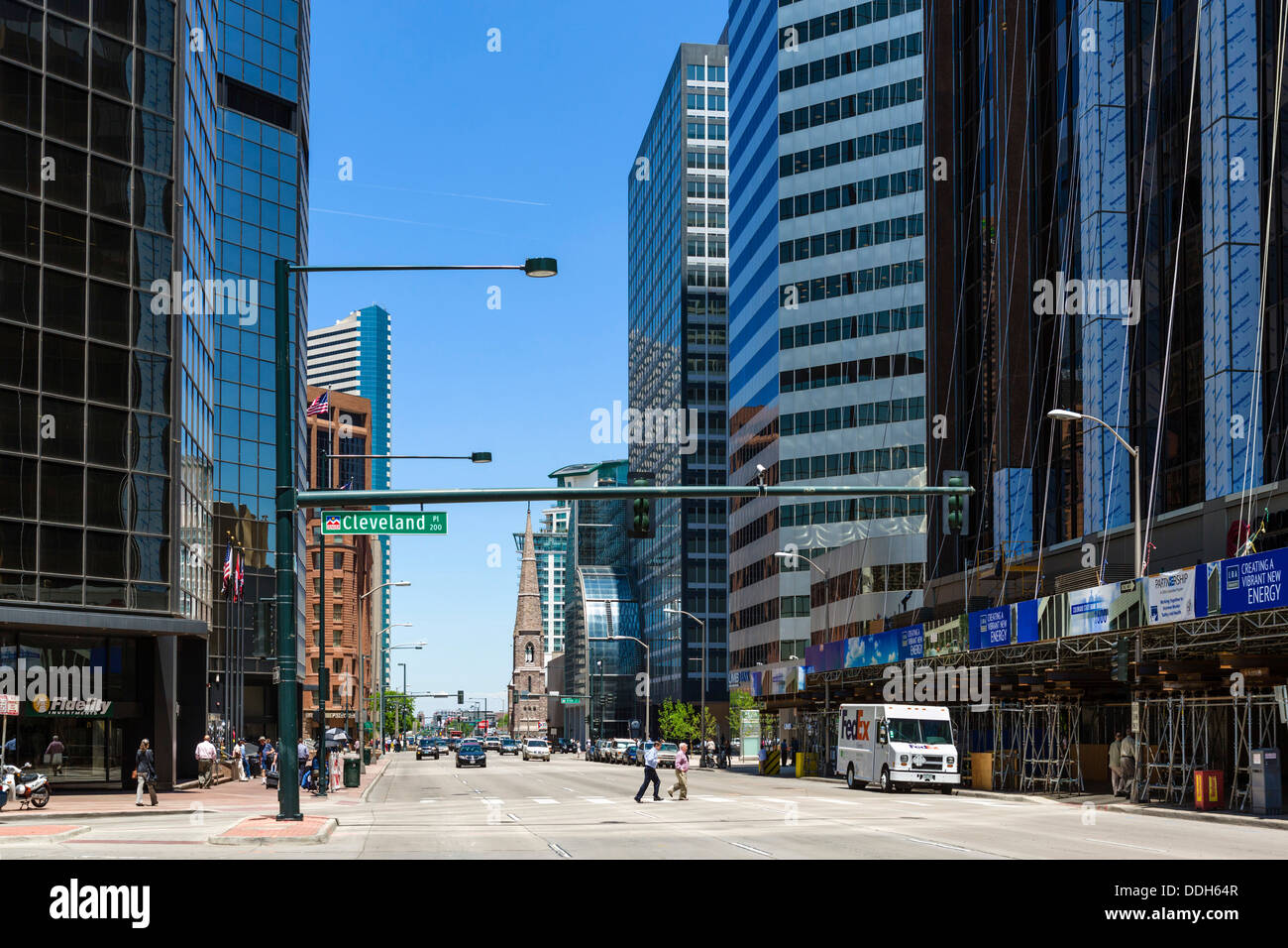 Bürogebäude am Broadway in der Innenstadt von Denver, Colorado, USA Stockfoto