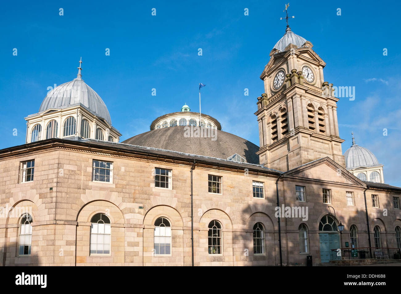 Großbritannien, England, Derbyshire, Peak District, Buxton, Universität von Derby, die Kuppel Stockfoto
