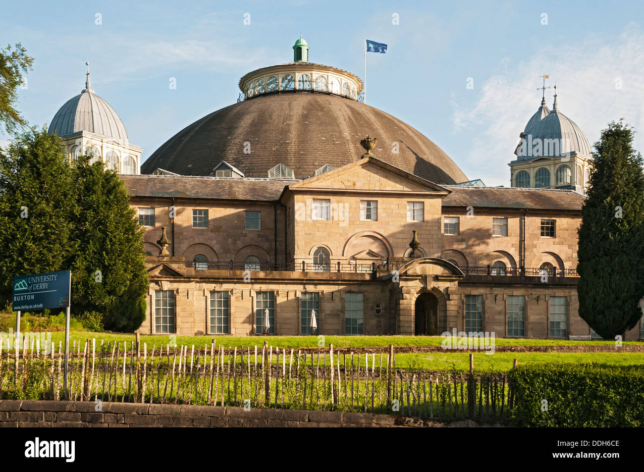 Großbritannien, England, Derbyshire, Peak District, Buxton, Universität von Derby, die Kuppel Stockfoto