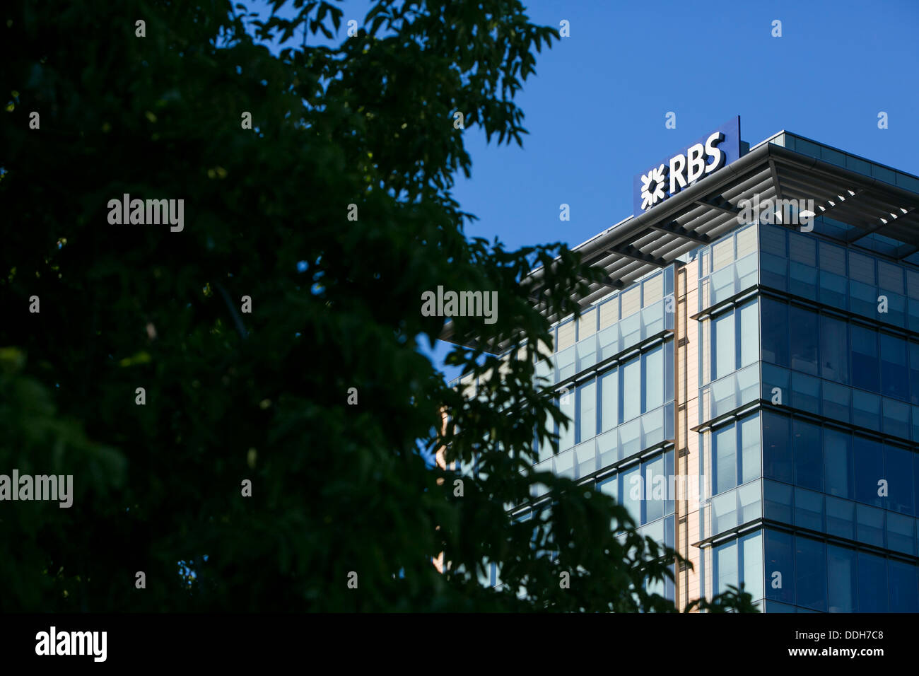 Ein Bürogebäude von Royal Bank of Scotland (RBS) besetzt. Stockfoto