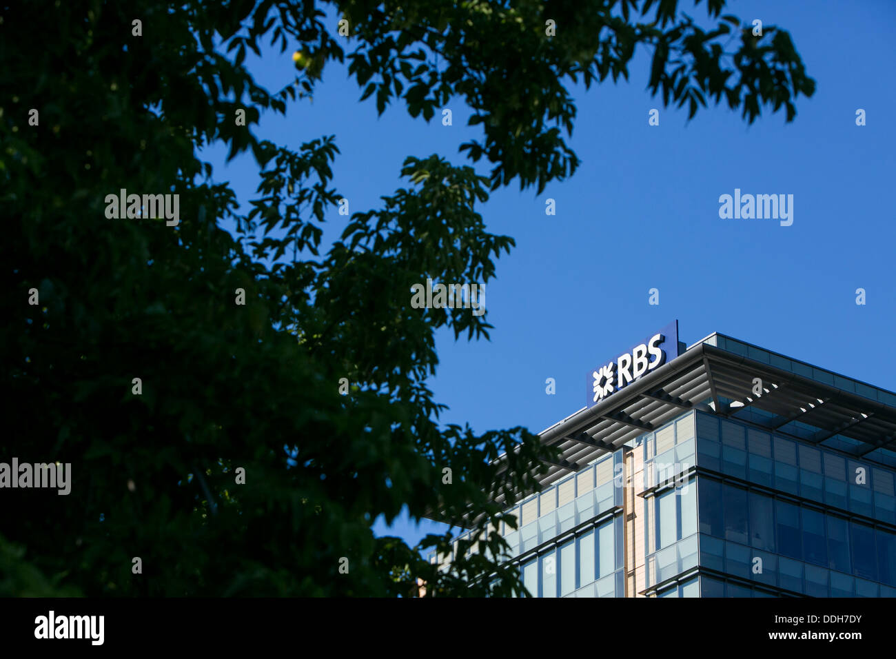 Ein Bürogebäude von Royal Bank of Scotland (RBS) besetzt. Stockfoto