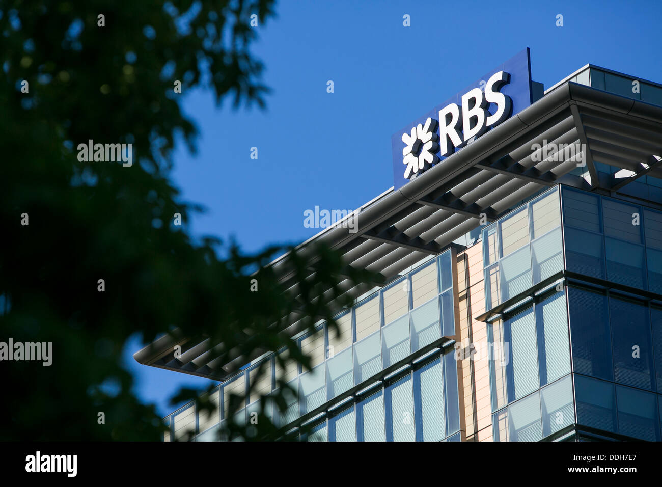 Ein Bürogebäude von Royal Bank of Scotland (RBS) besetzt. Stockfoto