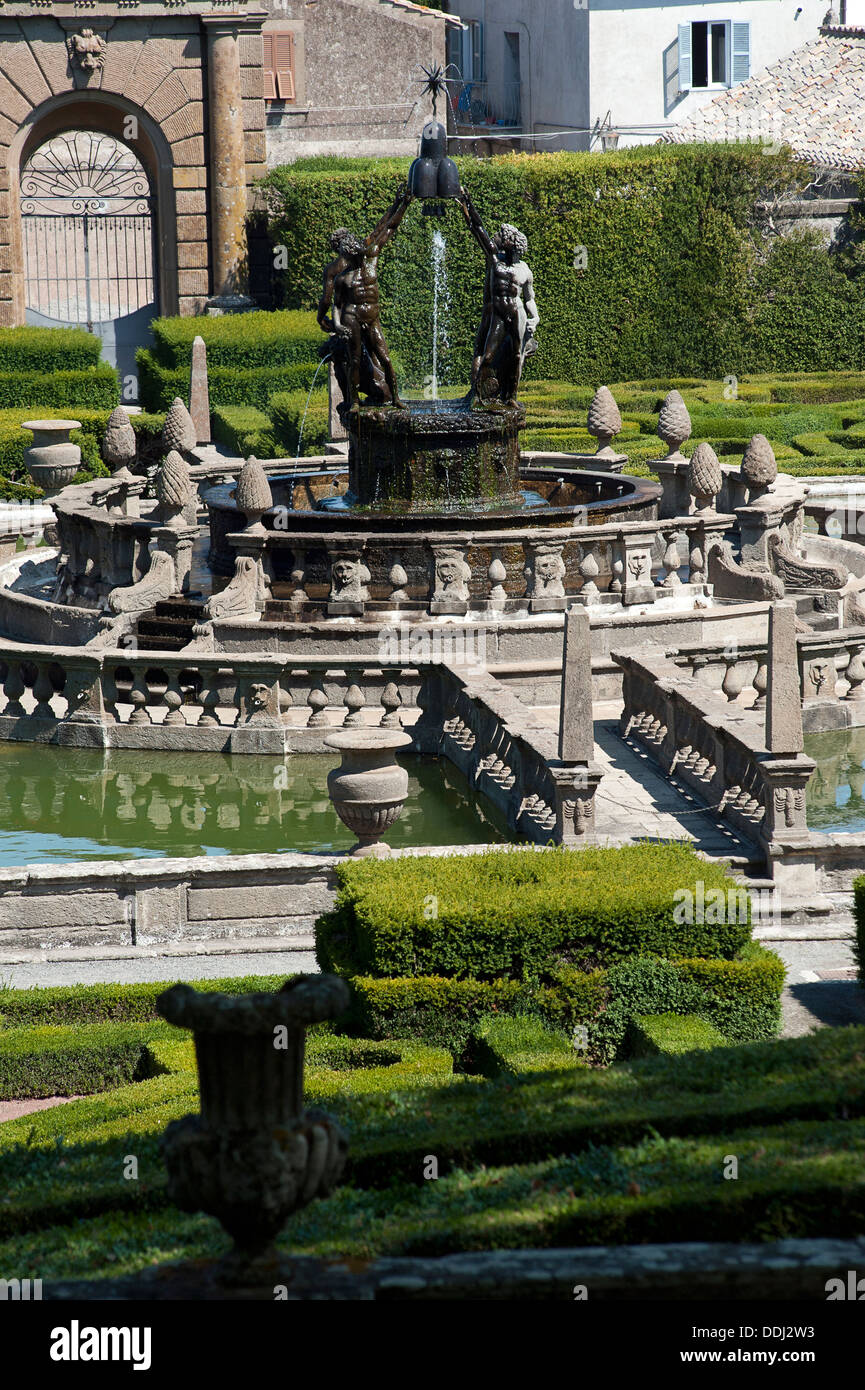 Garten und Brunnen der Mauren, Villa Lante. Bagnaia, Viterbo Bezirk. Lazio Rom. Italien Stockfoto