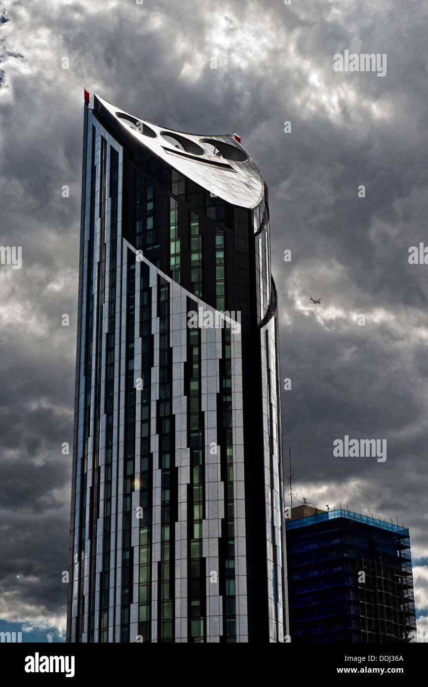 Die Schichten, Aufnahme aus dem Heygate-Nachlass im Walworth, Southwark und Südlondon gelegen. Stockfoto