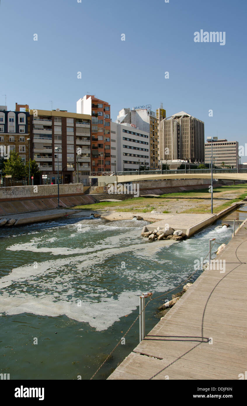 Der Fluss Guadalhorce in Malaga, Andalusien, Spanien. Stockfoto